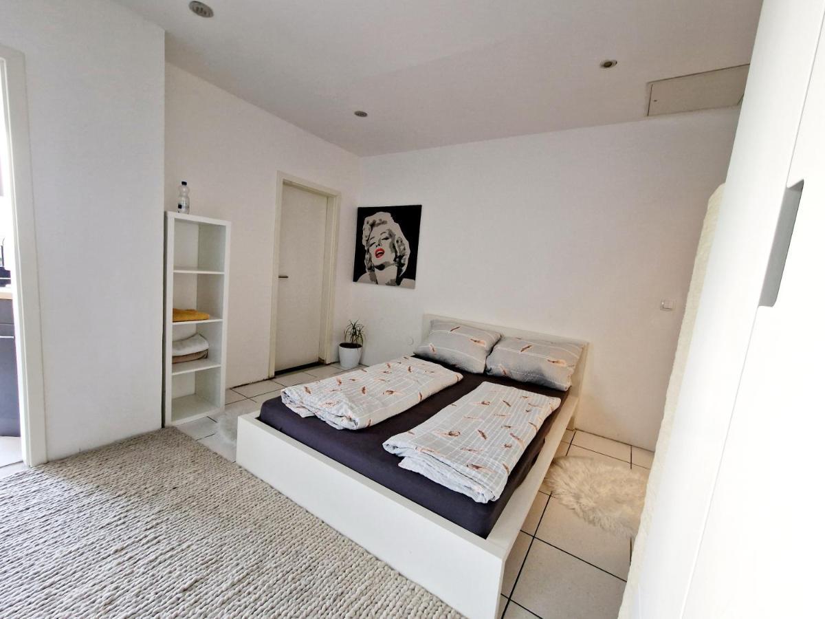 Gruppenfreundliches Apartment Herzogenaurach Eksteriør bilde